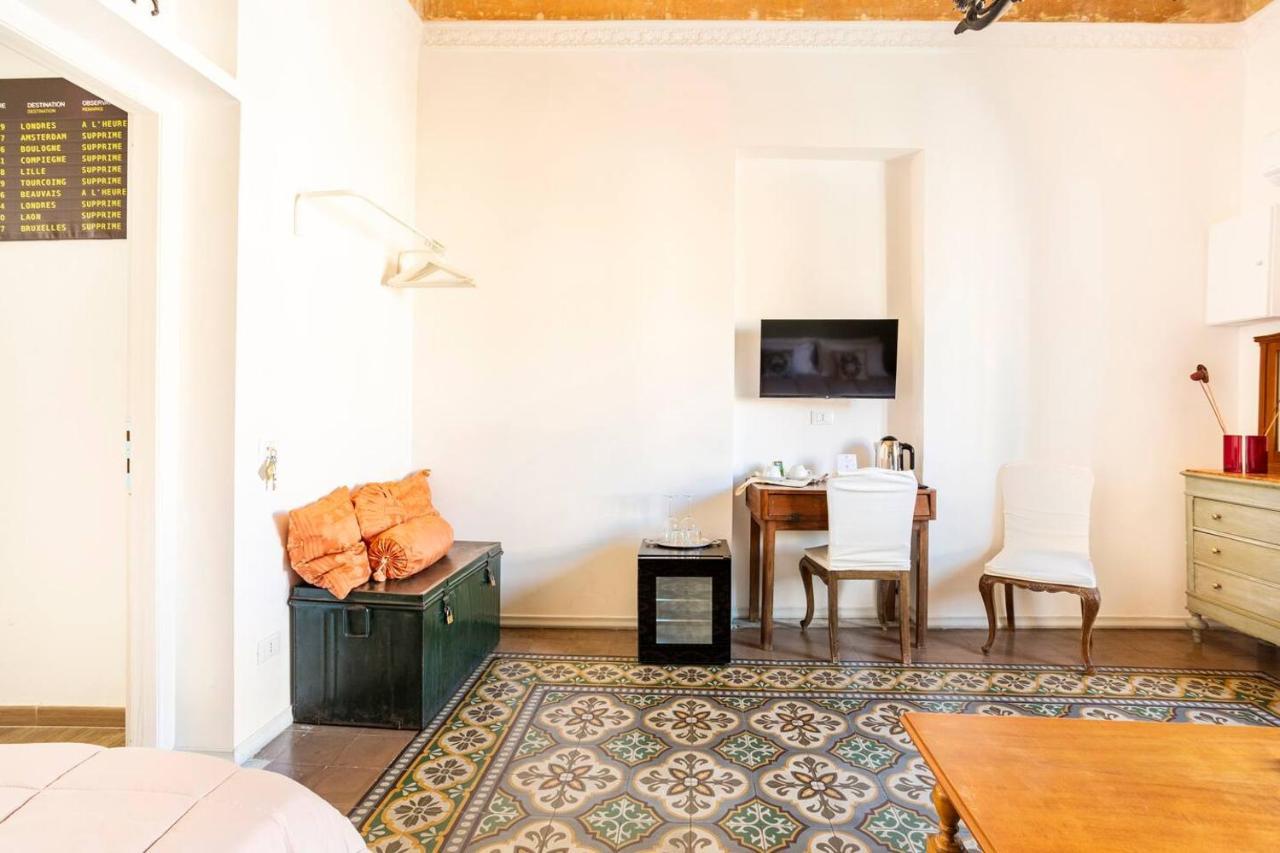Binario 91 Rooms Palermo Buitenkant foto